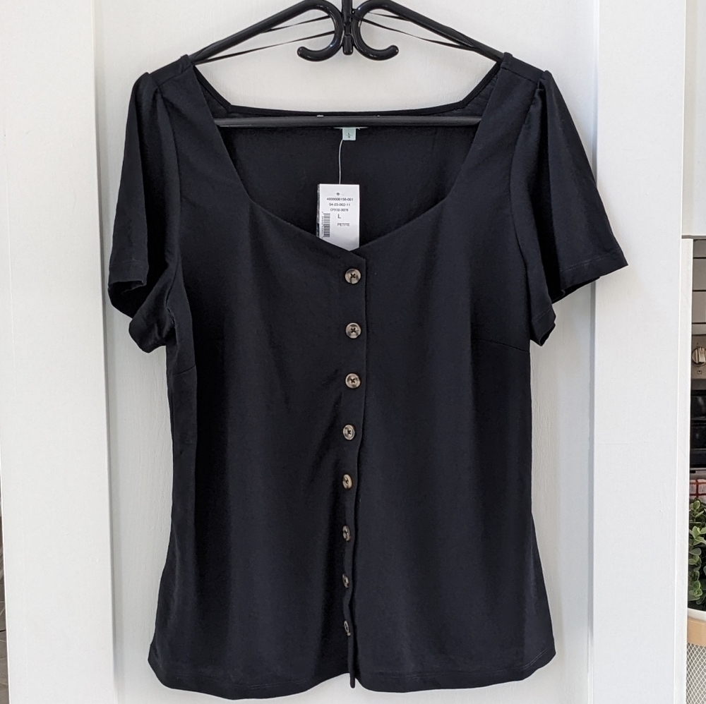 NWT Cleo Petites Black Short Sleeve Button Detail Blouse With Sweetheart Neck